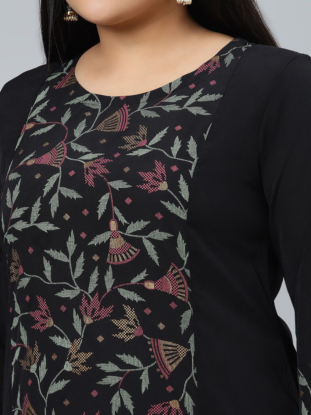 Sztori Floral Printed Round Neck Straight Kurta with Pant
