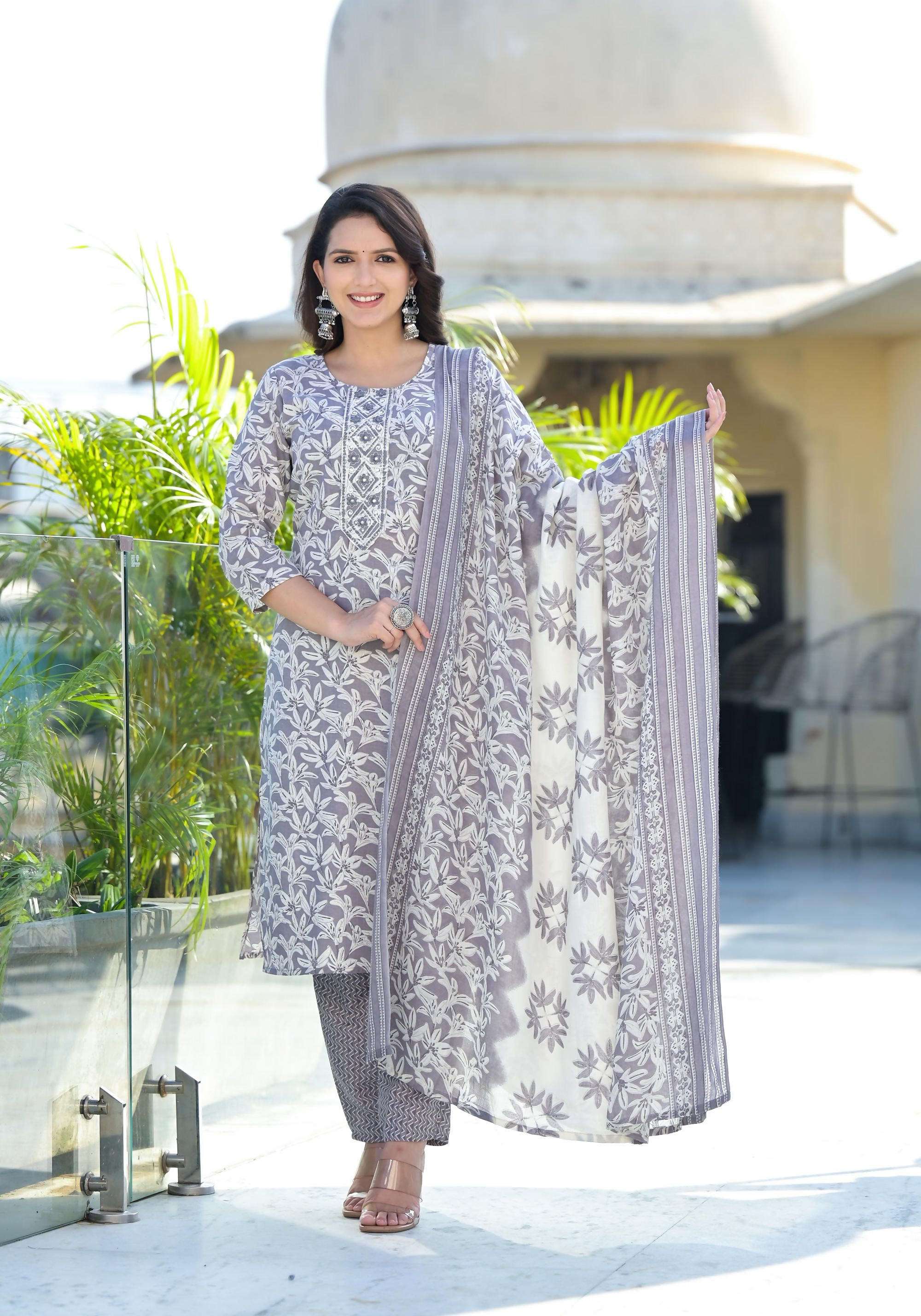 Juniper Women's Grey Floral Printed Cotton Kurta Set With Thread & Mirror Work