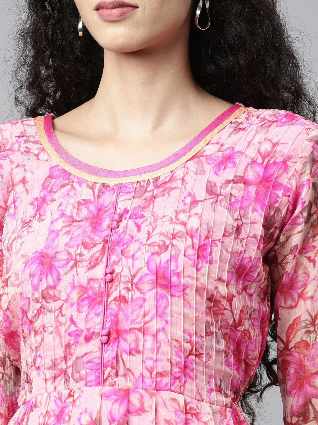 Souchii Beautiful Pink & peaches N Cream Floral Layered Chiffon Midi Dress