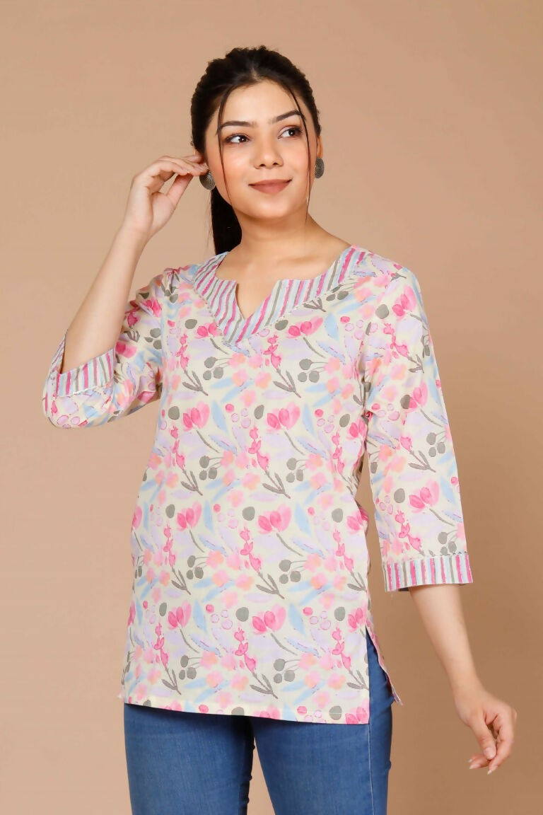 Miravan Women's Floral Printed Pure Cotton Pink Kurti