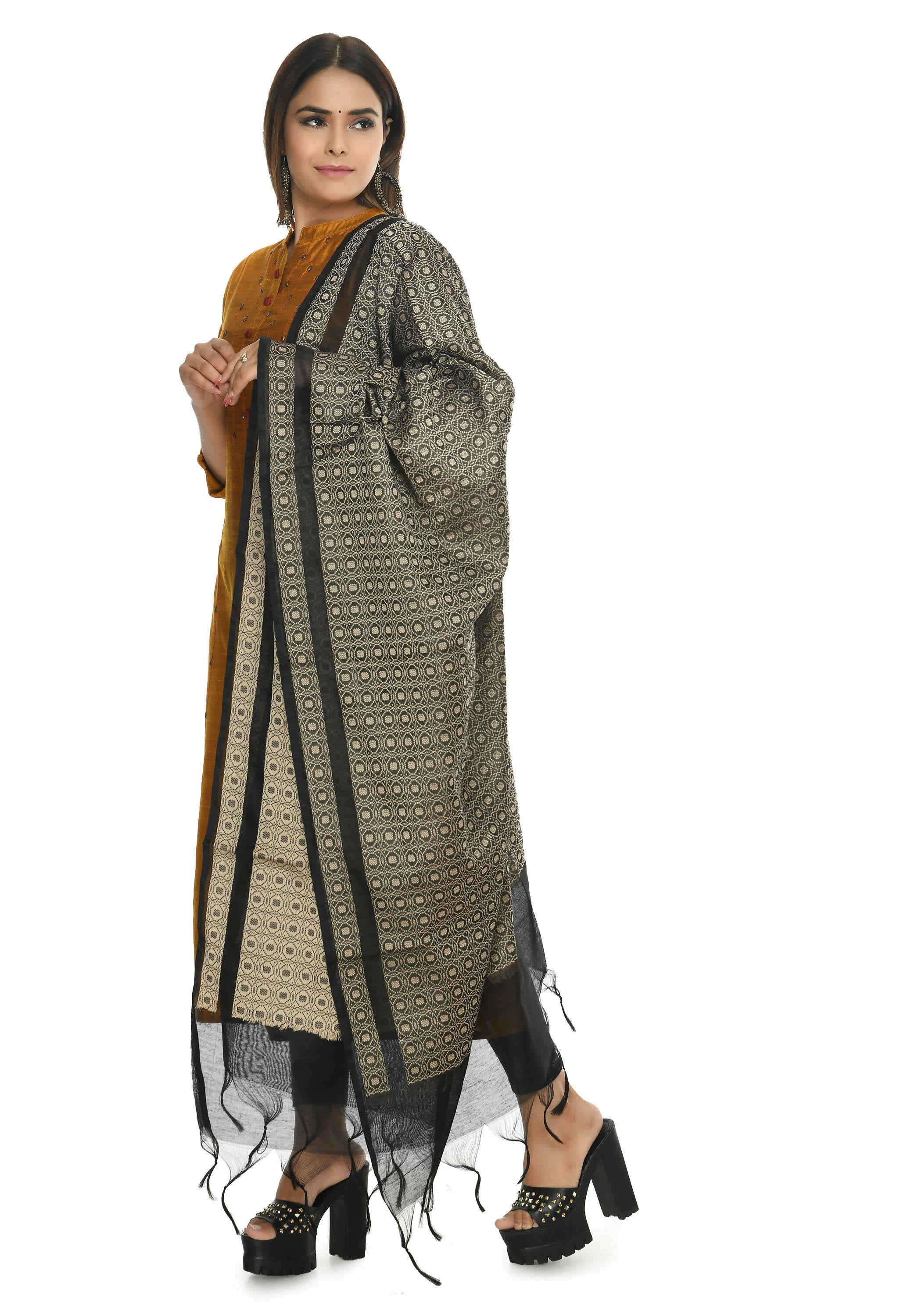 Mominos Fashion Moeza Beautiful Handloom Cotton Black Dupatta