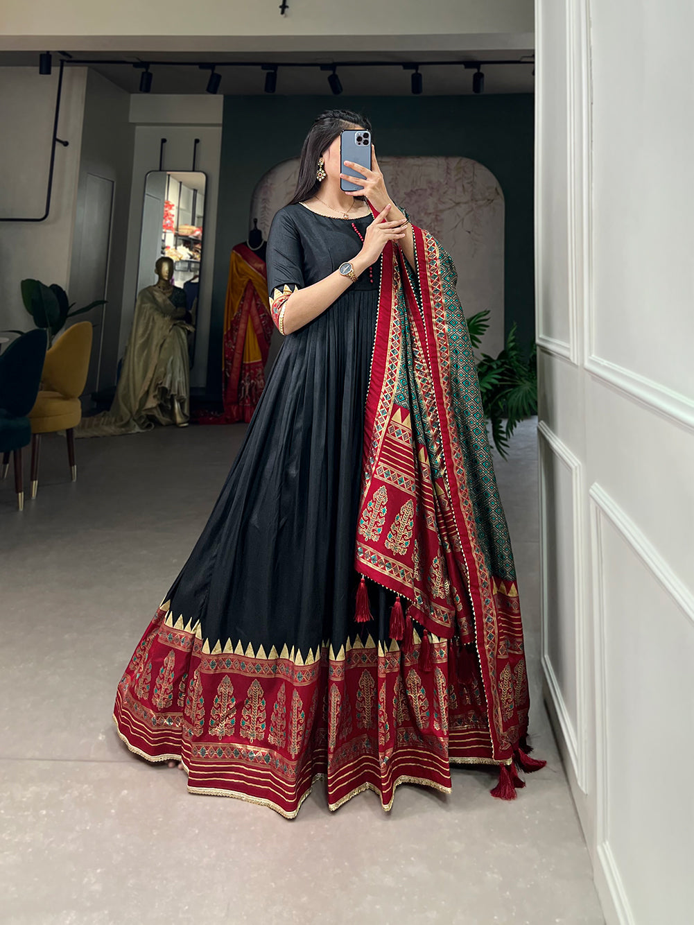 Lorenvalley Black Tussar Silk Print With Foil Print Gown with Dupatta