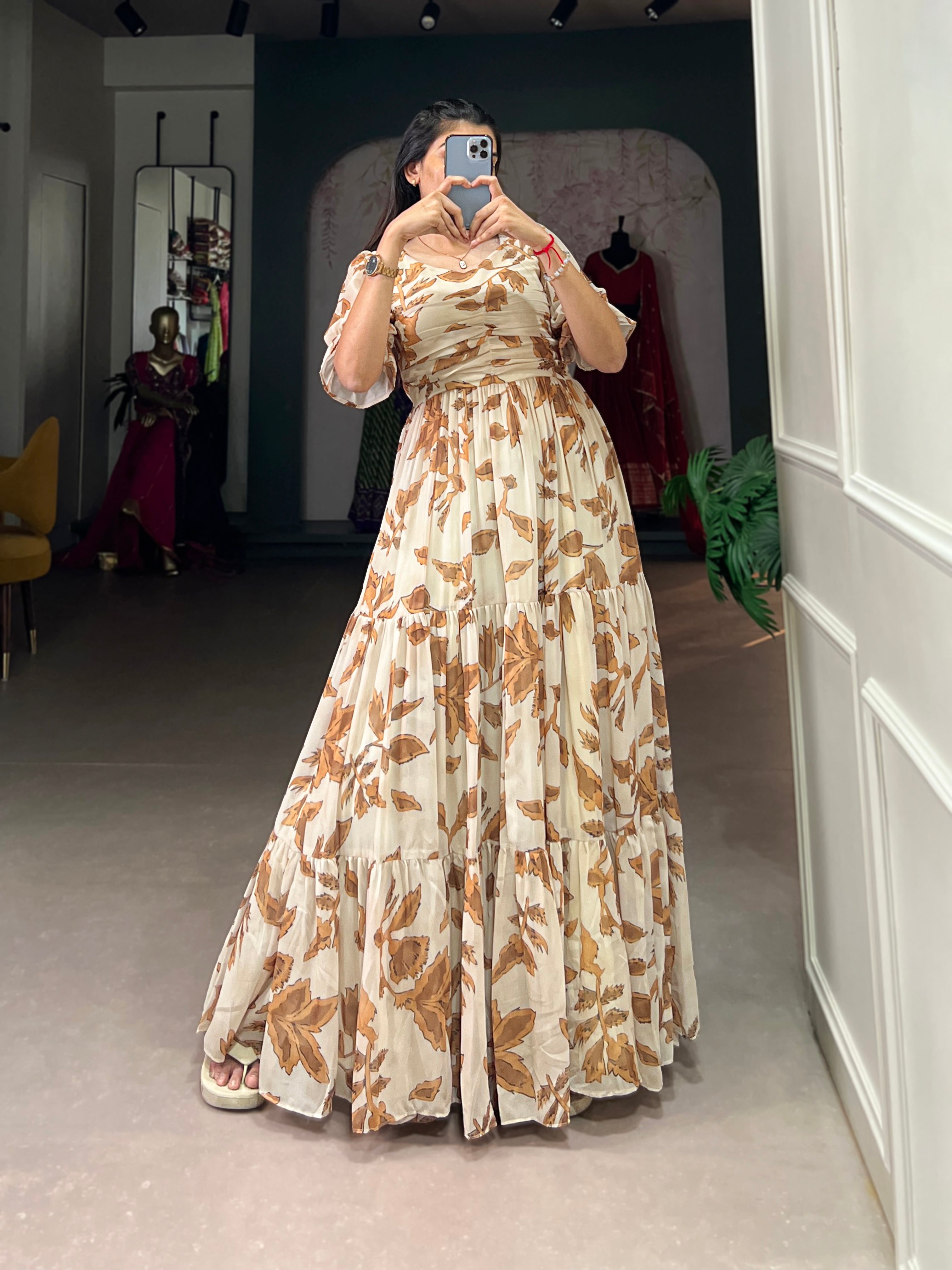 Lorenvalley Chiku Georgette Print Gown