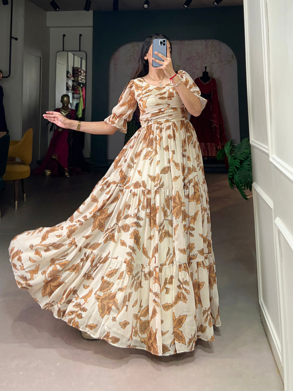 Lorenvalley Chiku Georgette Print Gown