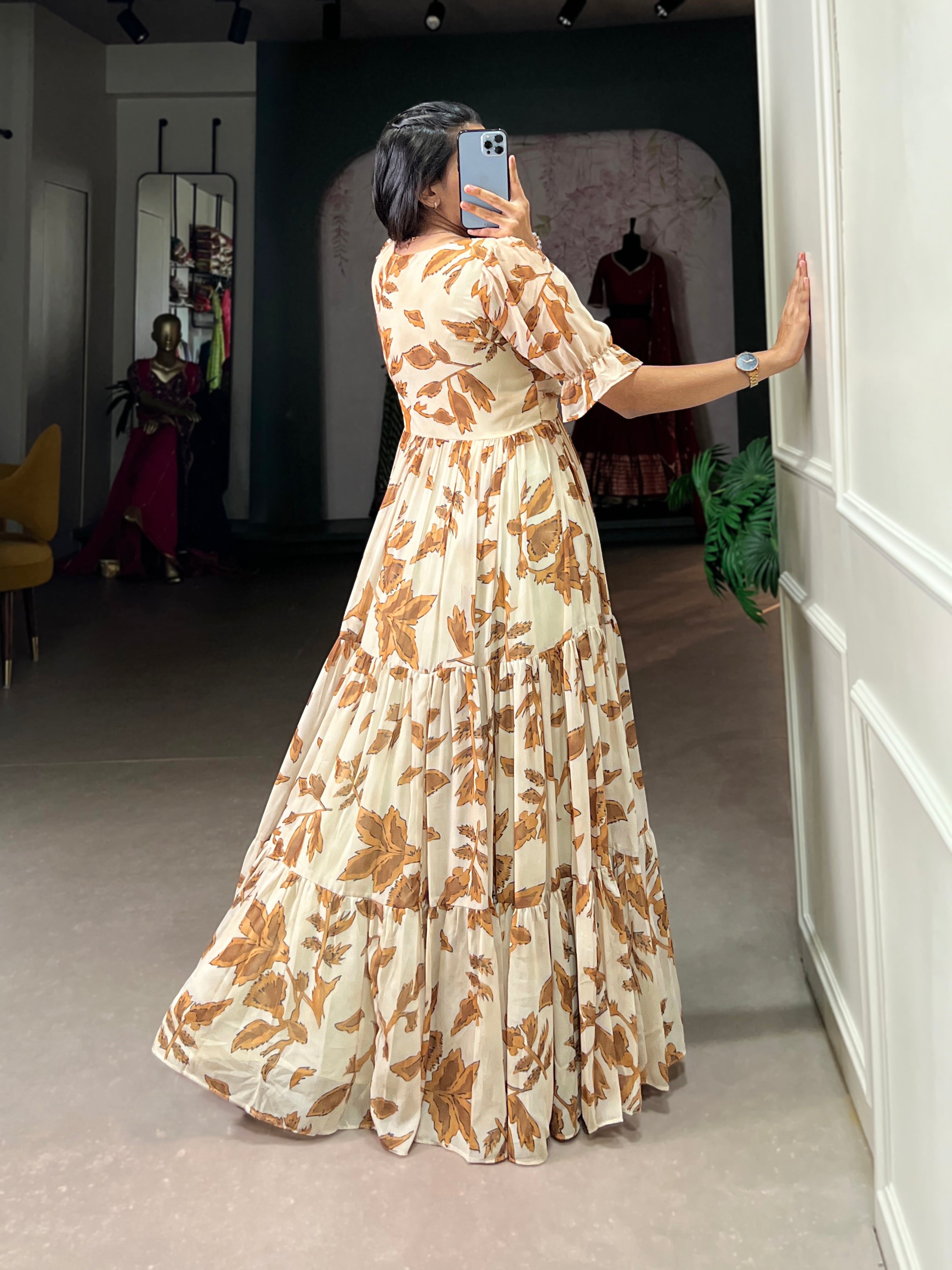 Lorenvalley Chiku Georgette Print Gown