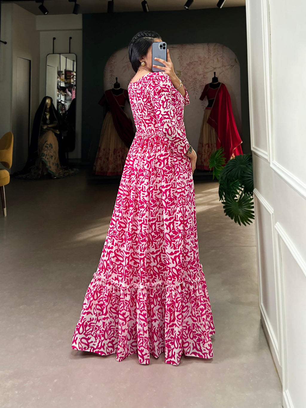 Lorenvalley Pink Georgette Printed Gown