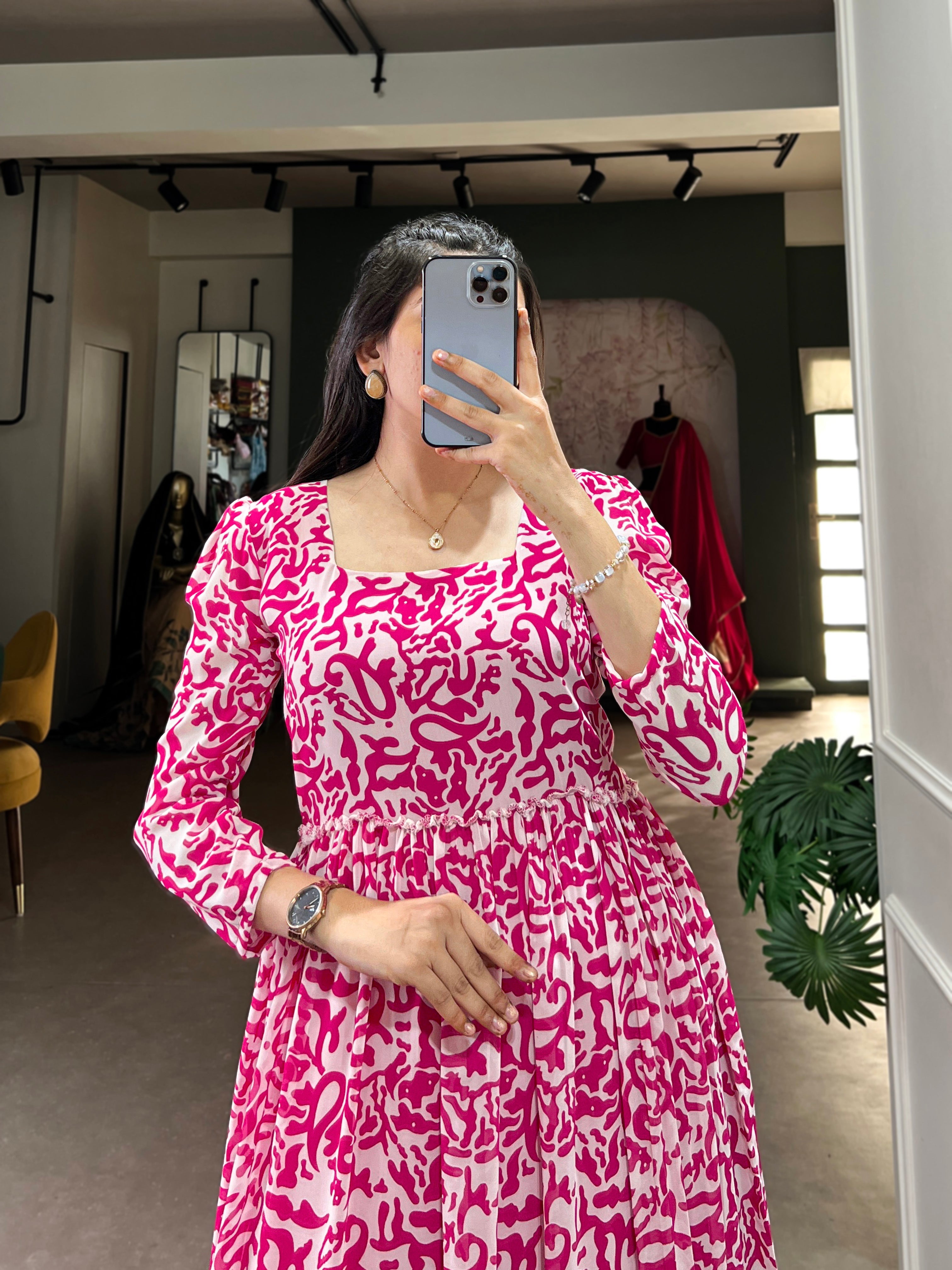 Lorenvalley Pink Georgette Printed Gown