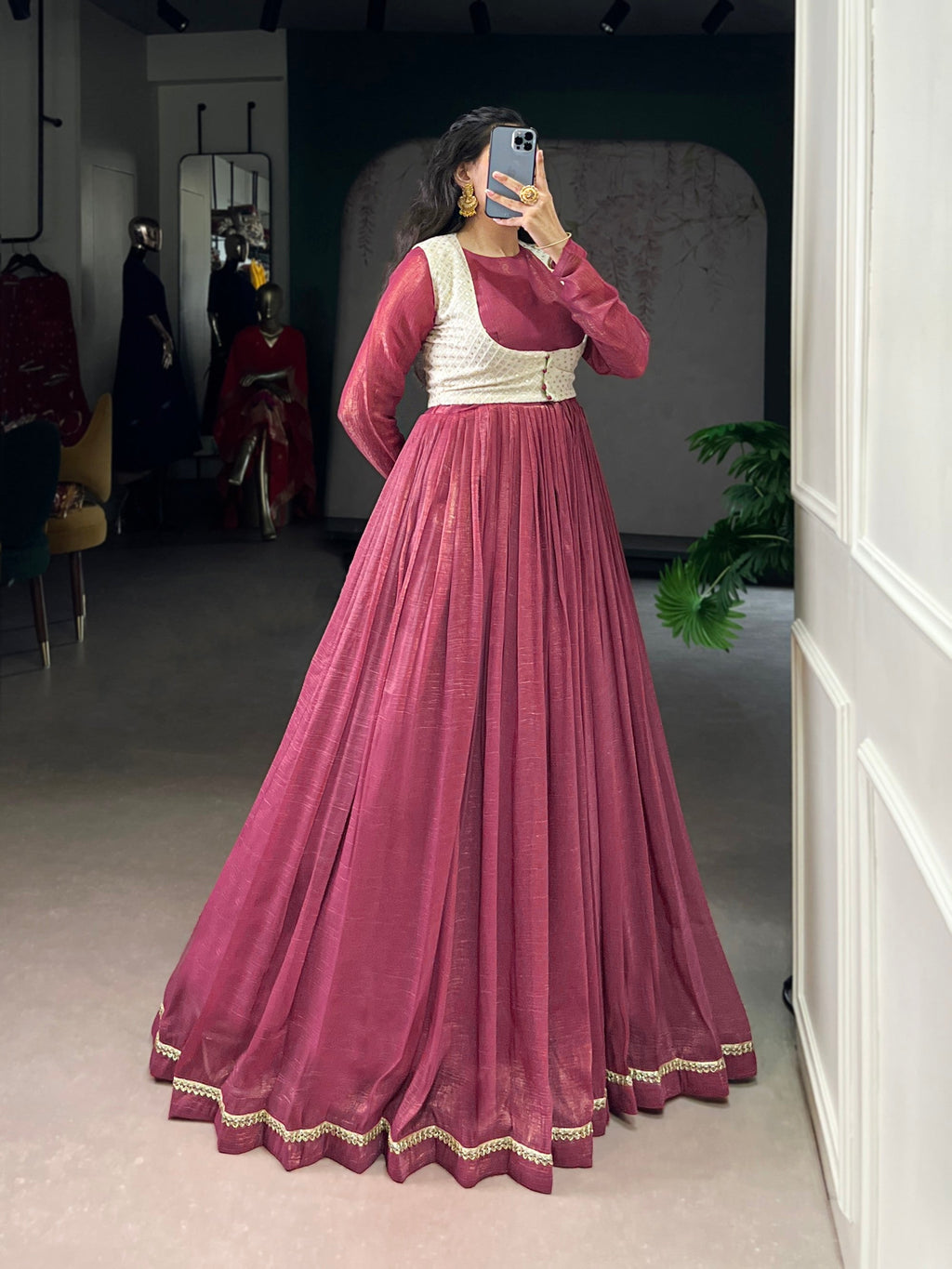 Lorenvalley Fashion Pink Silver Glosy Crunchy Lace Touch Up Gown with Koti