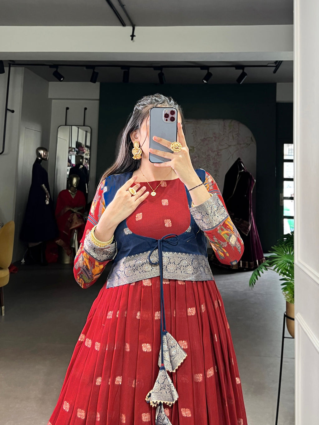 Lorenvalley Fashion Maroon Poly Cotton Kalamkari Print With Zari Weaving Work Border Gown with Koti