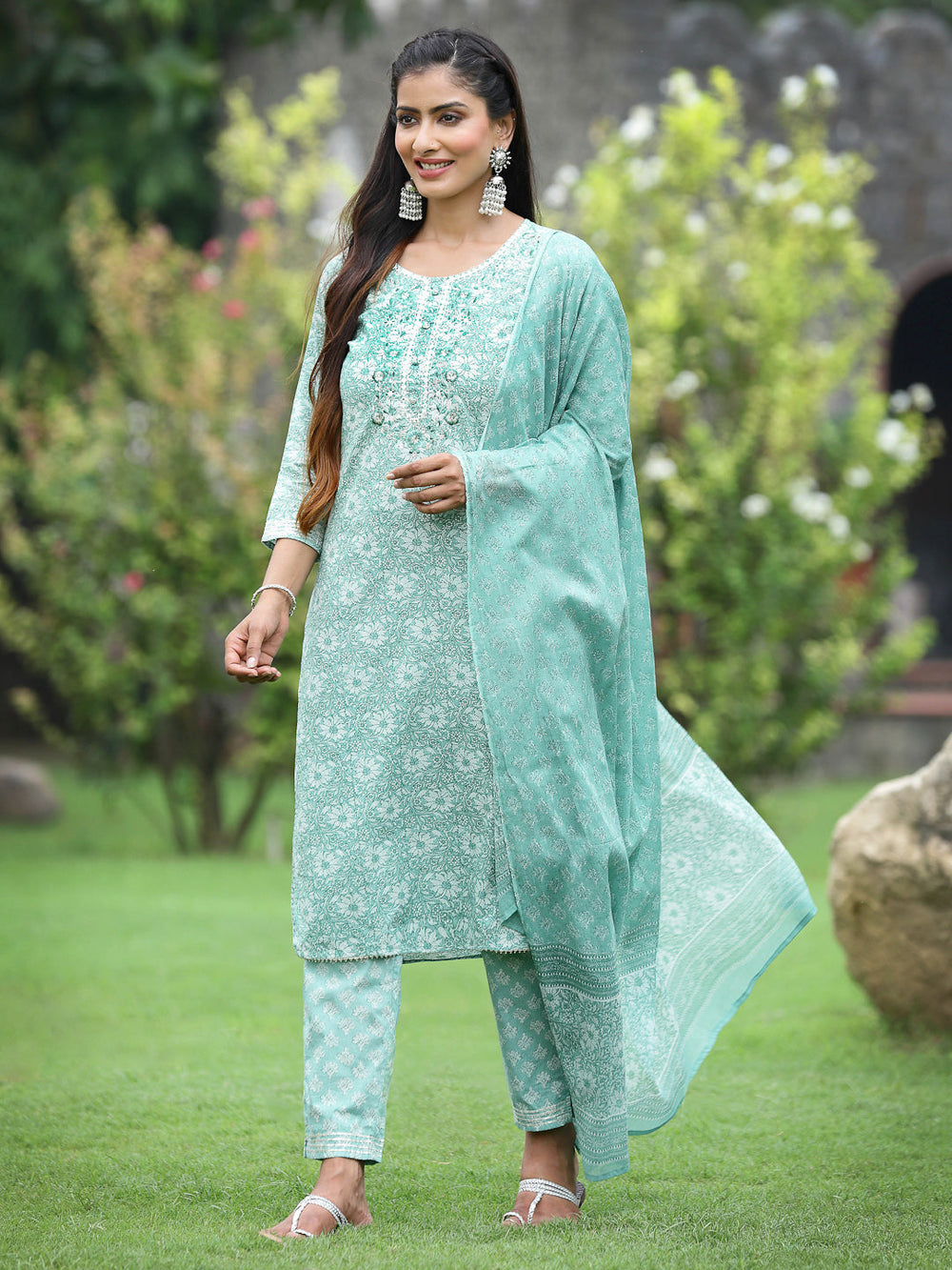Juniper Women's Blue Cotton Cambric Festive Printed Kurta Set