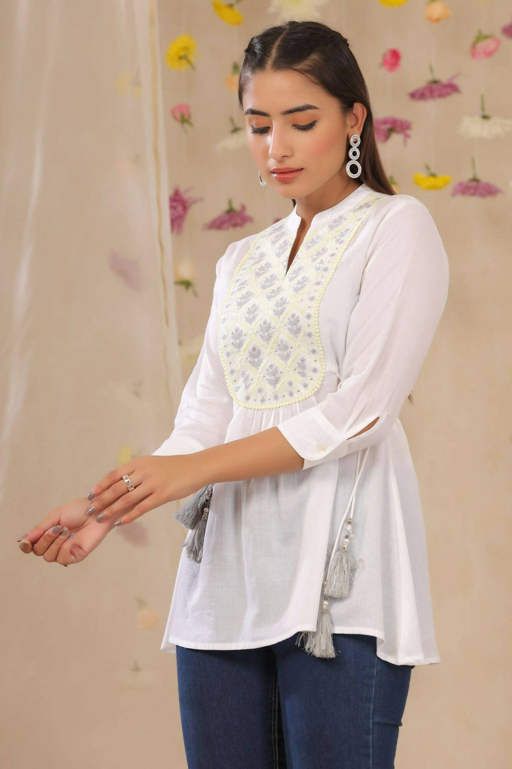 Juniper Women White Cotton Moss Embroidered A-Line Tunic