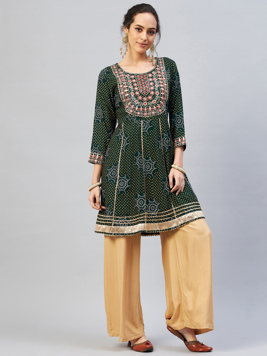 InWeave Women's Green Gota Mirror Work Kurta