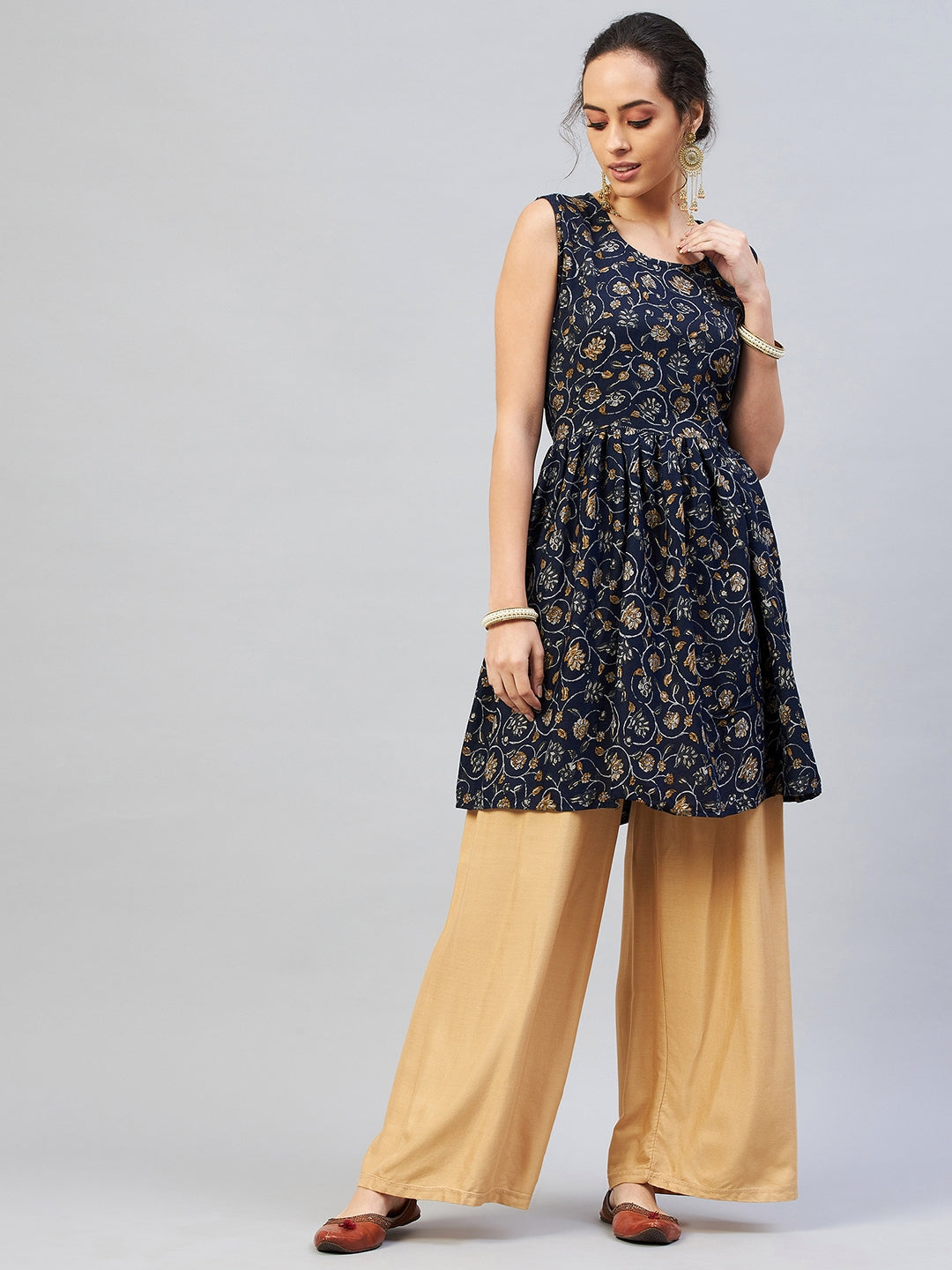 InWeave Women's Blue Silver Gold Printed Kurta