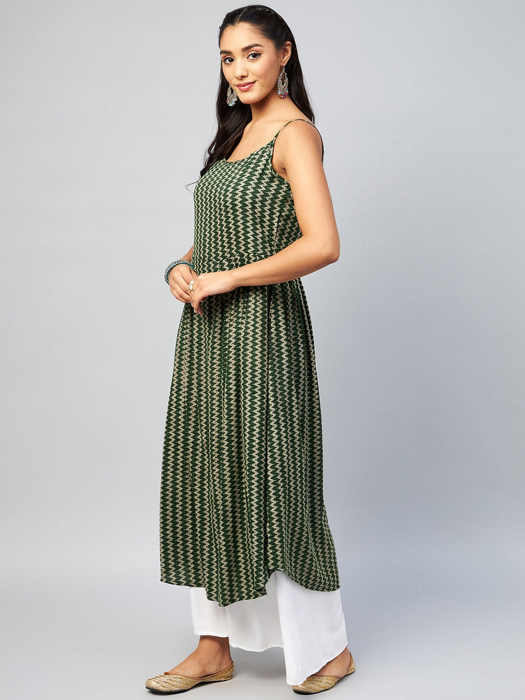 InWeave Women's Green Zig Zag Print Strappy Kurta