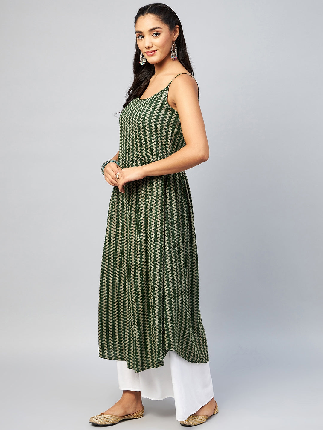 InWeave Women's Green Zig Zag Print Strappy Kurta