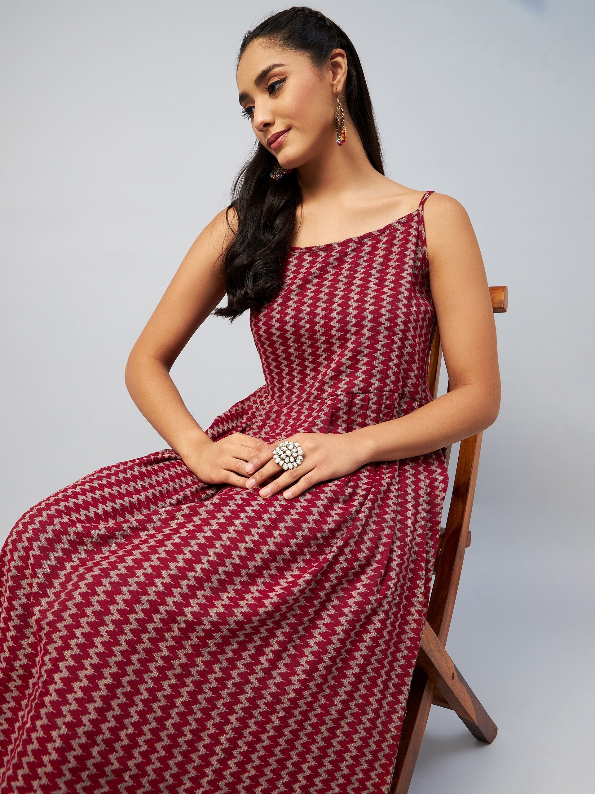 InWeave Women's Maroon Zig Zag Print Strappy Kurta