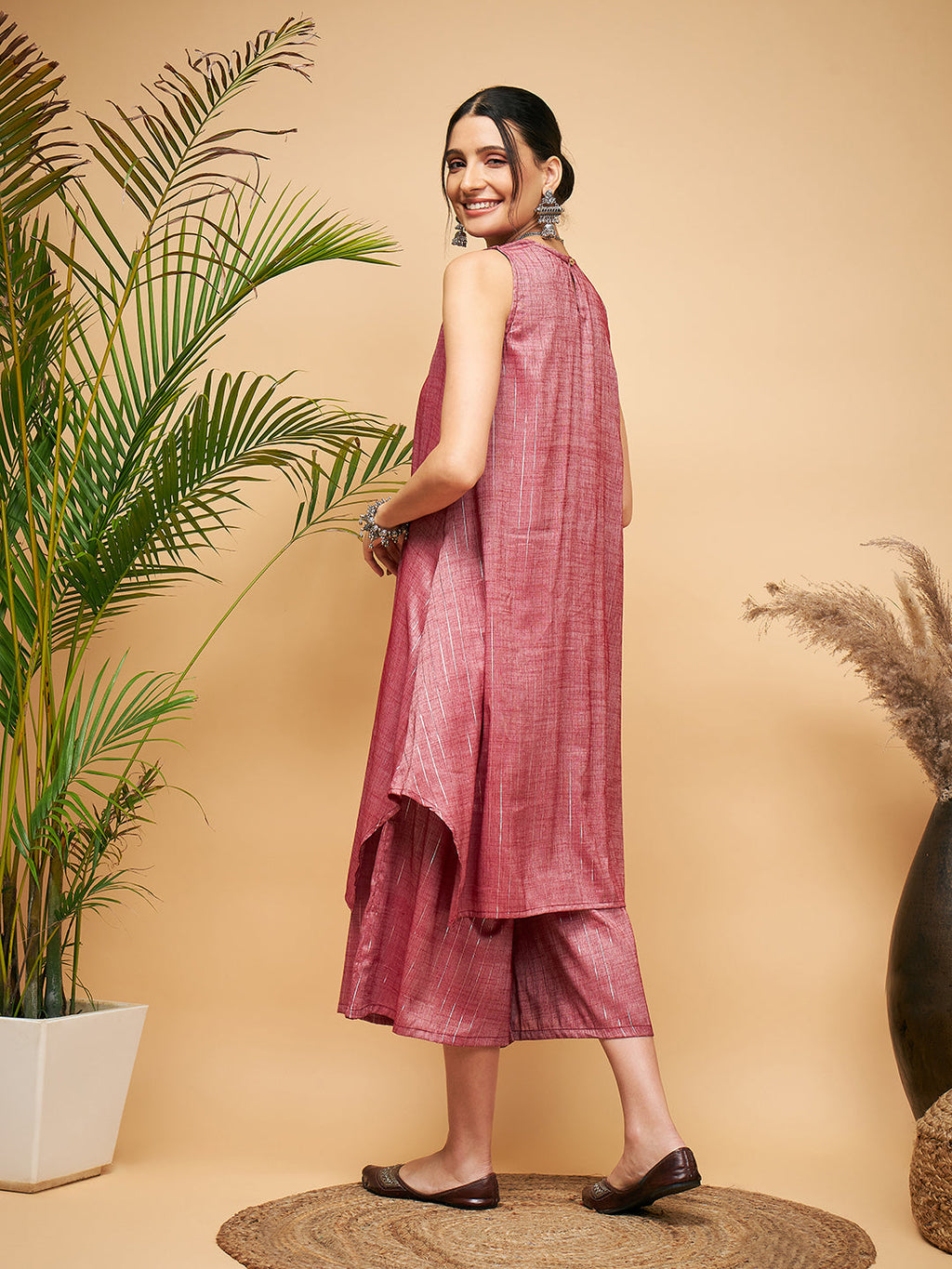 InWeave Wine Lurex Short Kurta