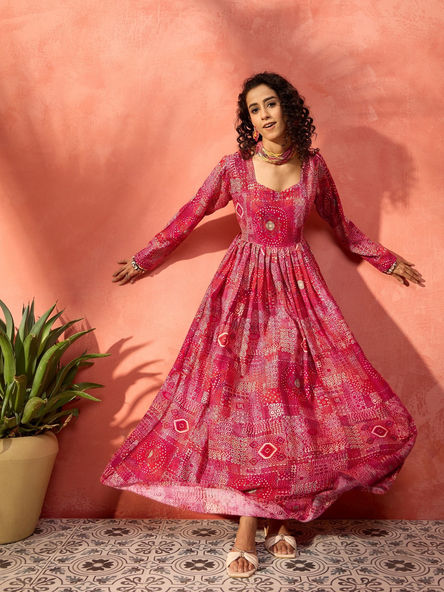 InWeave Fuchsia Sweetheart Neck Anarkali Kurta