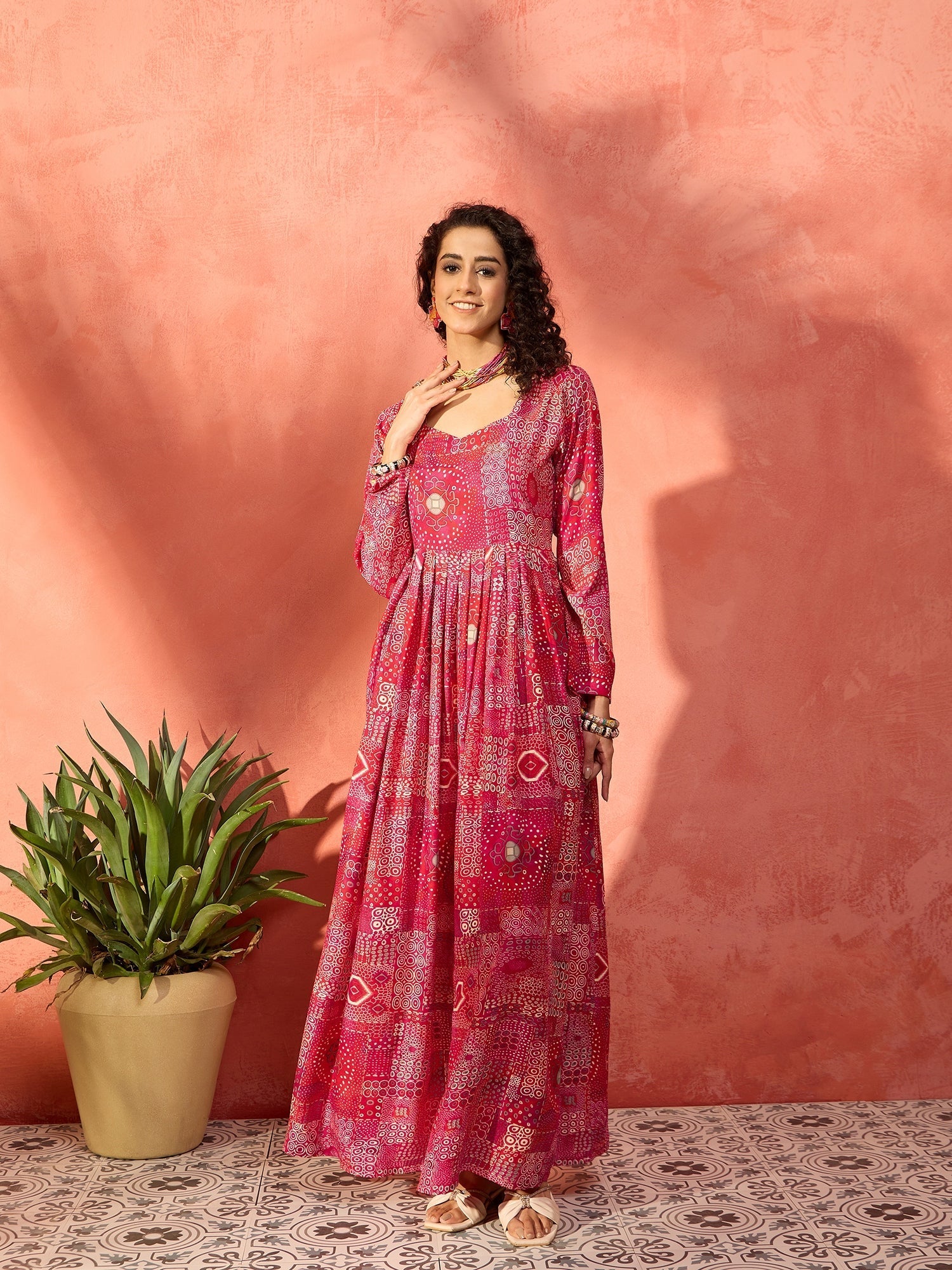 InWeave Fuchsia Sweetheart Neck Anarkali Kurta