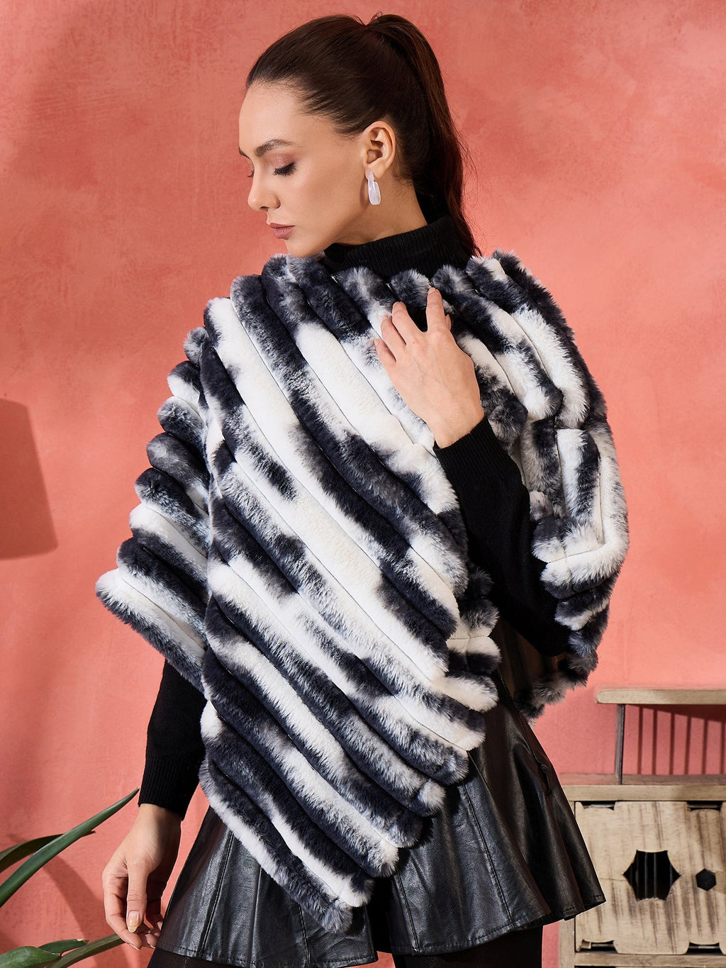 InWeave Black White Dye Rabbit Faux Fur Poncho