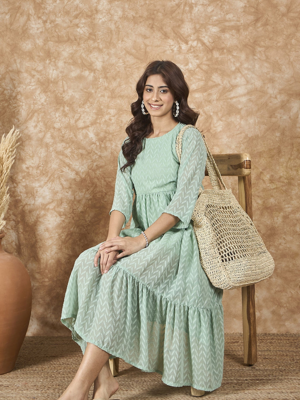 InWeave Mint Green Georgette R Neck Dress