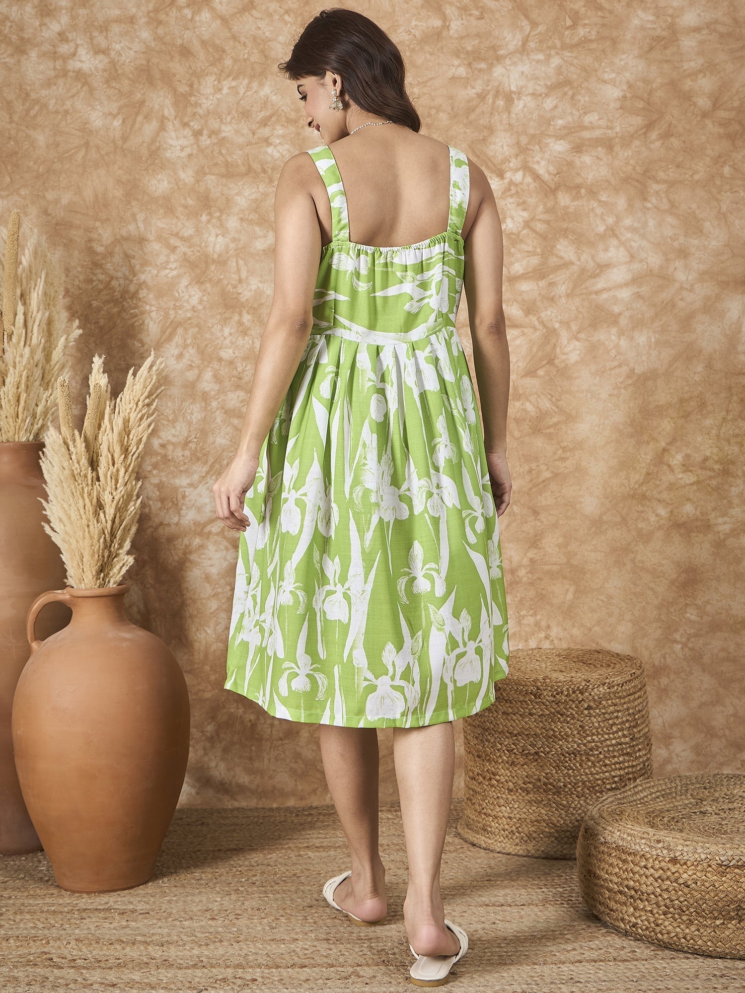 InWeave Apple Green White Sweetheart Dress