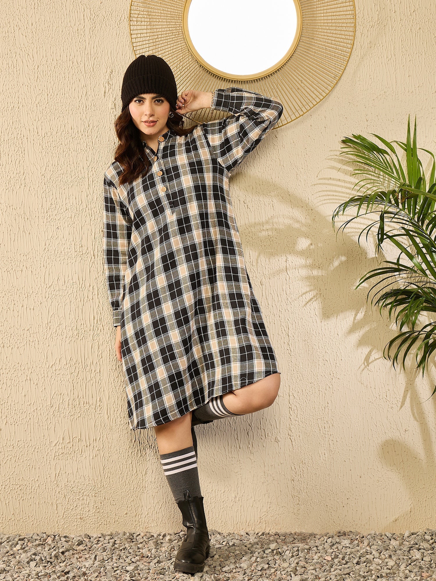 InWeave Black Beige Check Dress