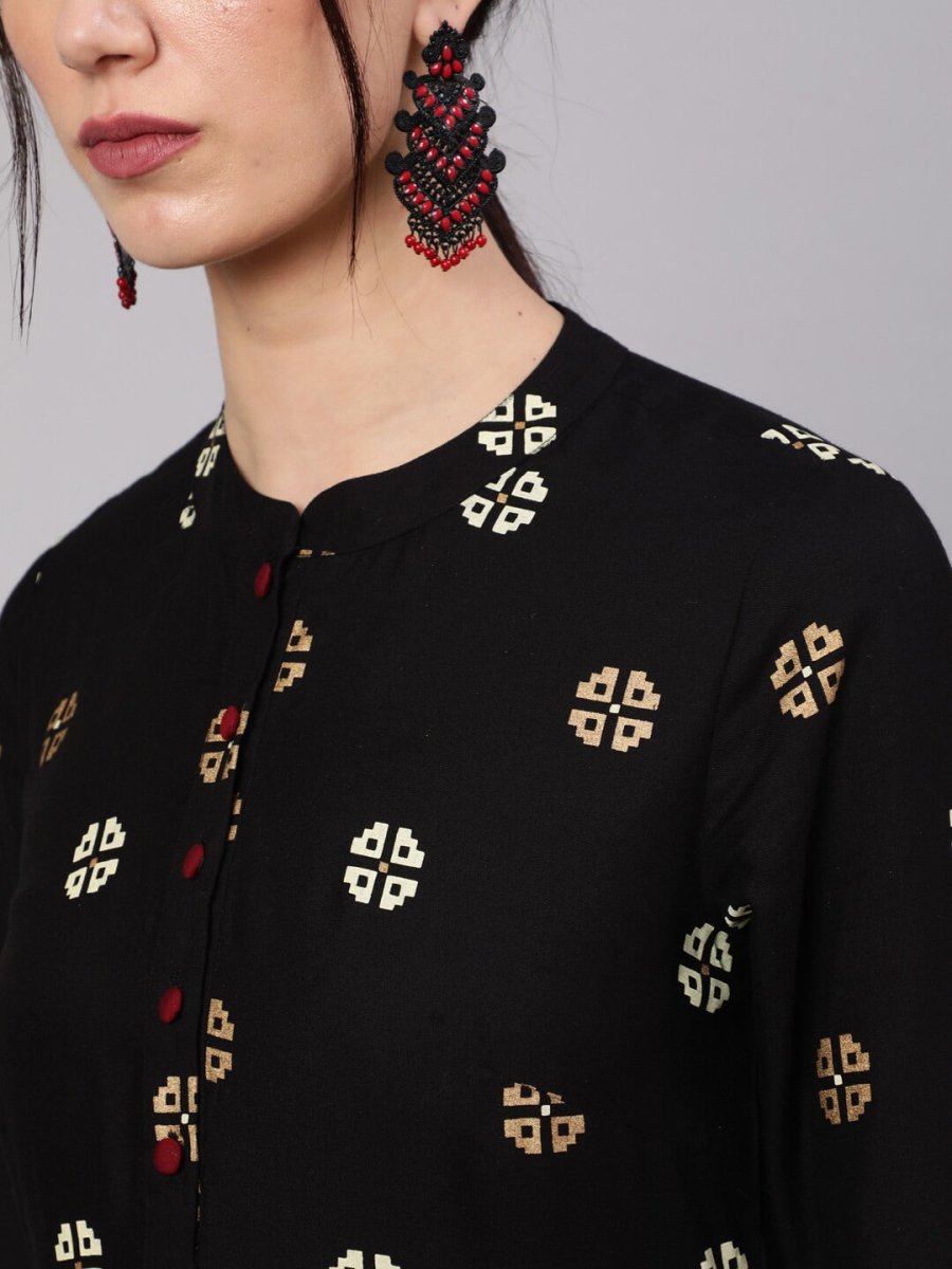 Aks Floral Printed Anarkali Kurta