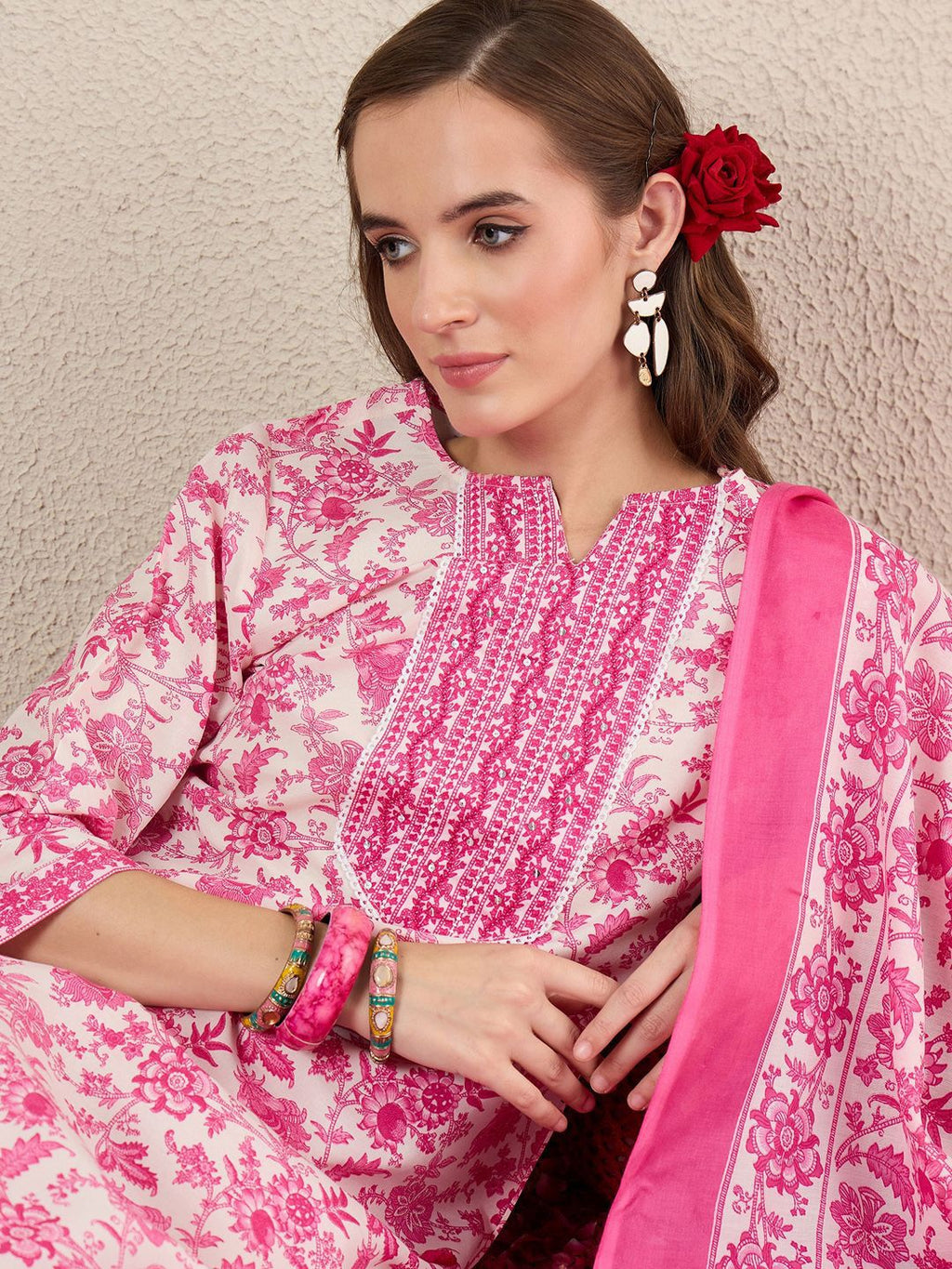 Indo Era Women Floral Printed Kurta with Trousers & Dupatta