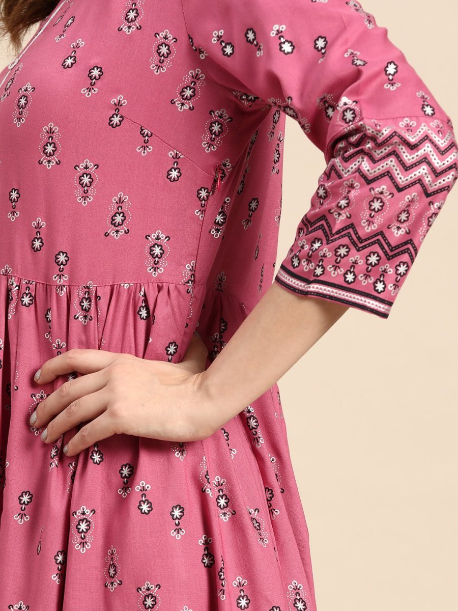 All About You Women Floral Printed Regular Kurta with Trouser