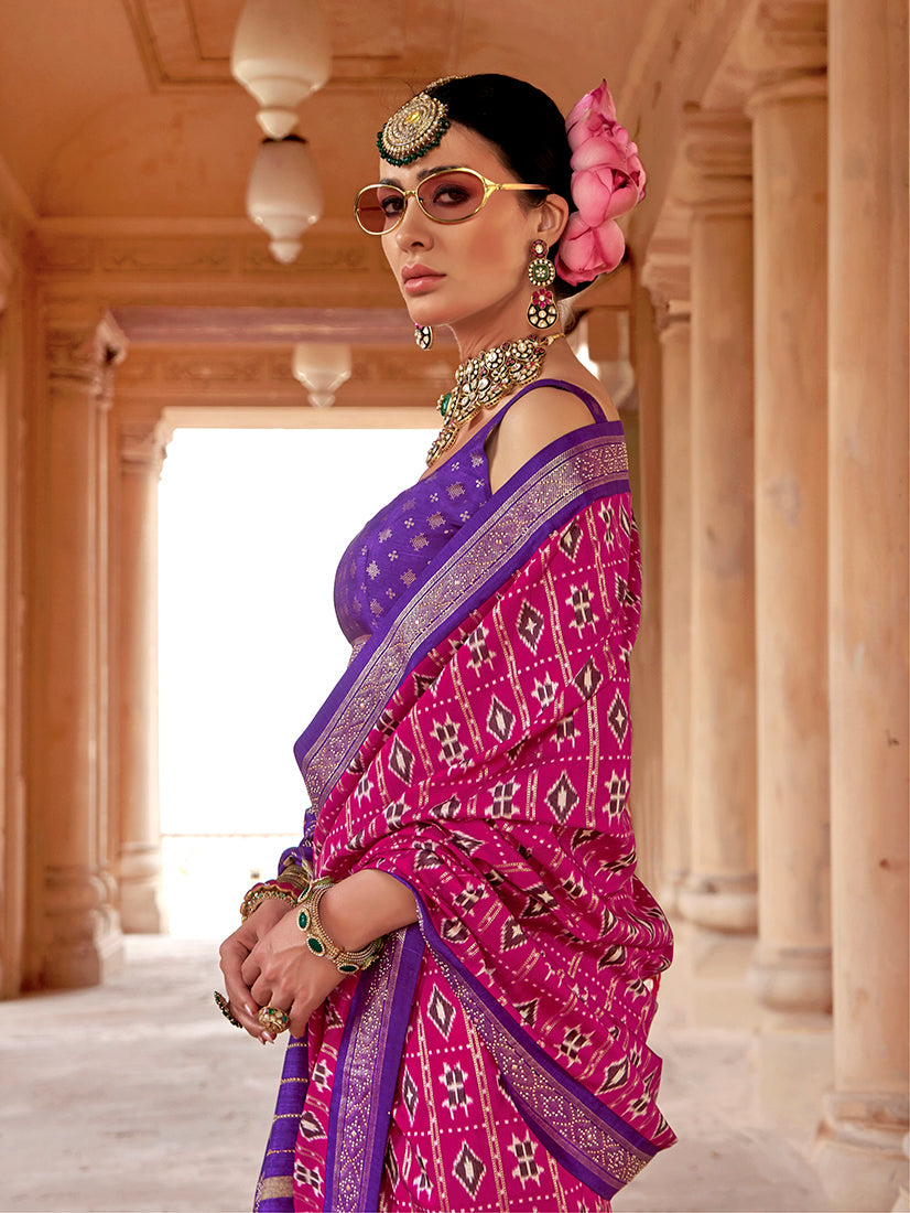 Monjolika Fashion Magenta Silk Blend Patola Print Classic Saree