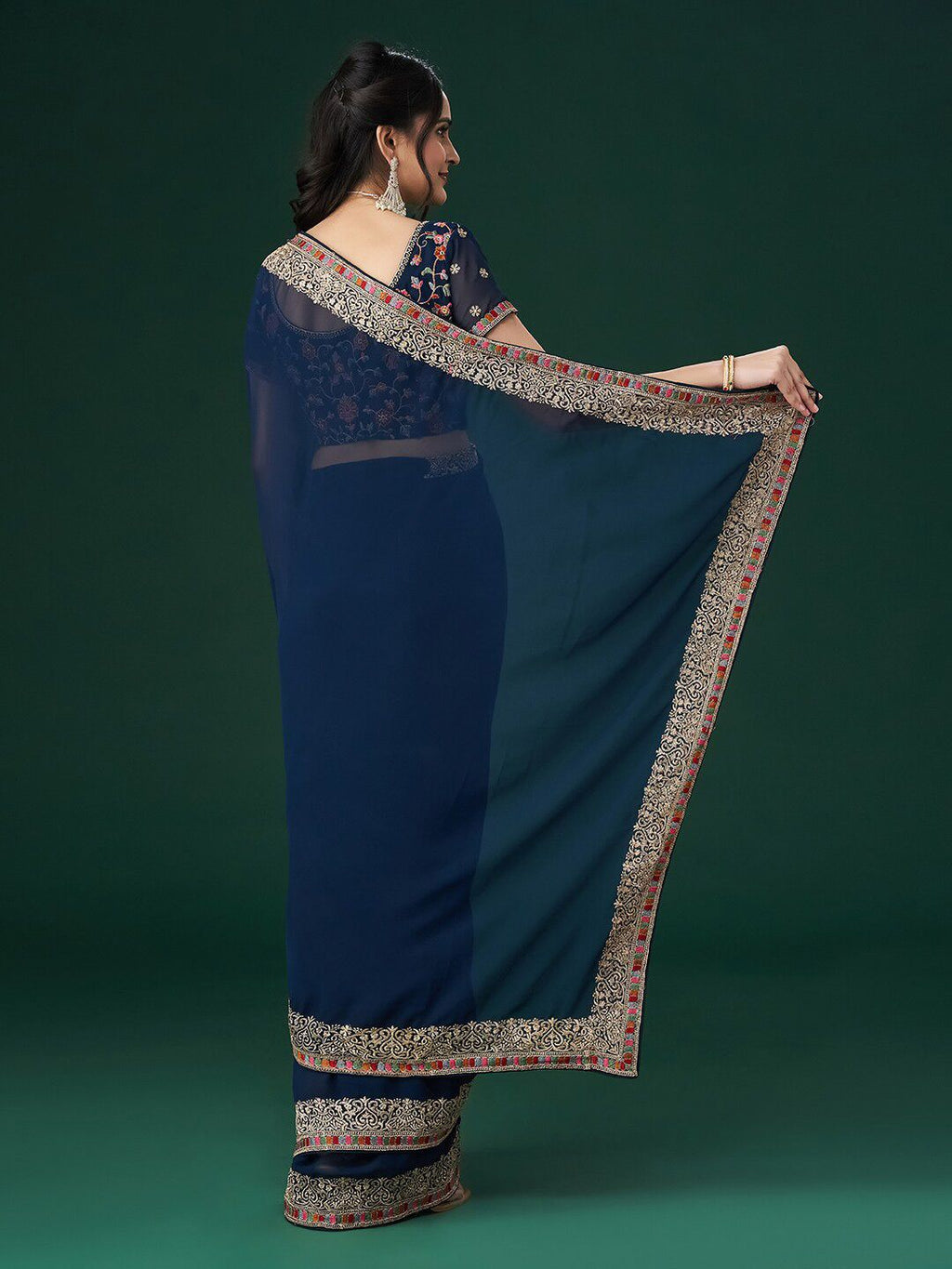 kasee Ethnic Motifs Embroidered Bordered Saree