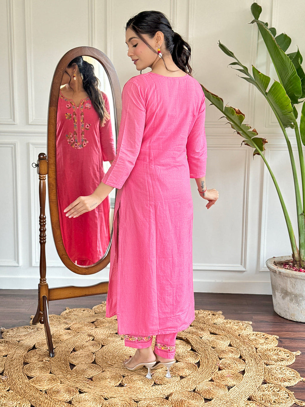 The52 Pink Thread Work Viscose Fabric Straight Kurta, Pant and Dupatta Set