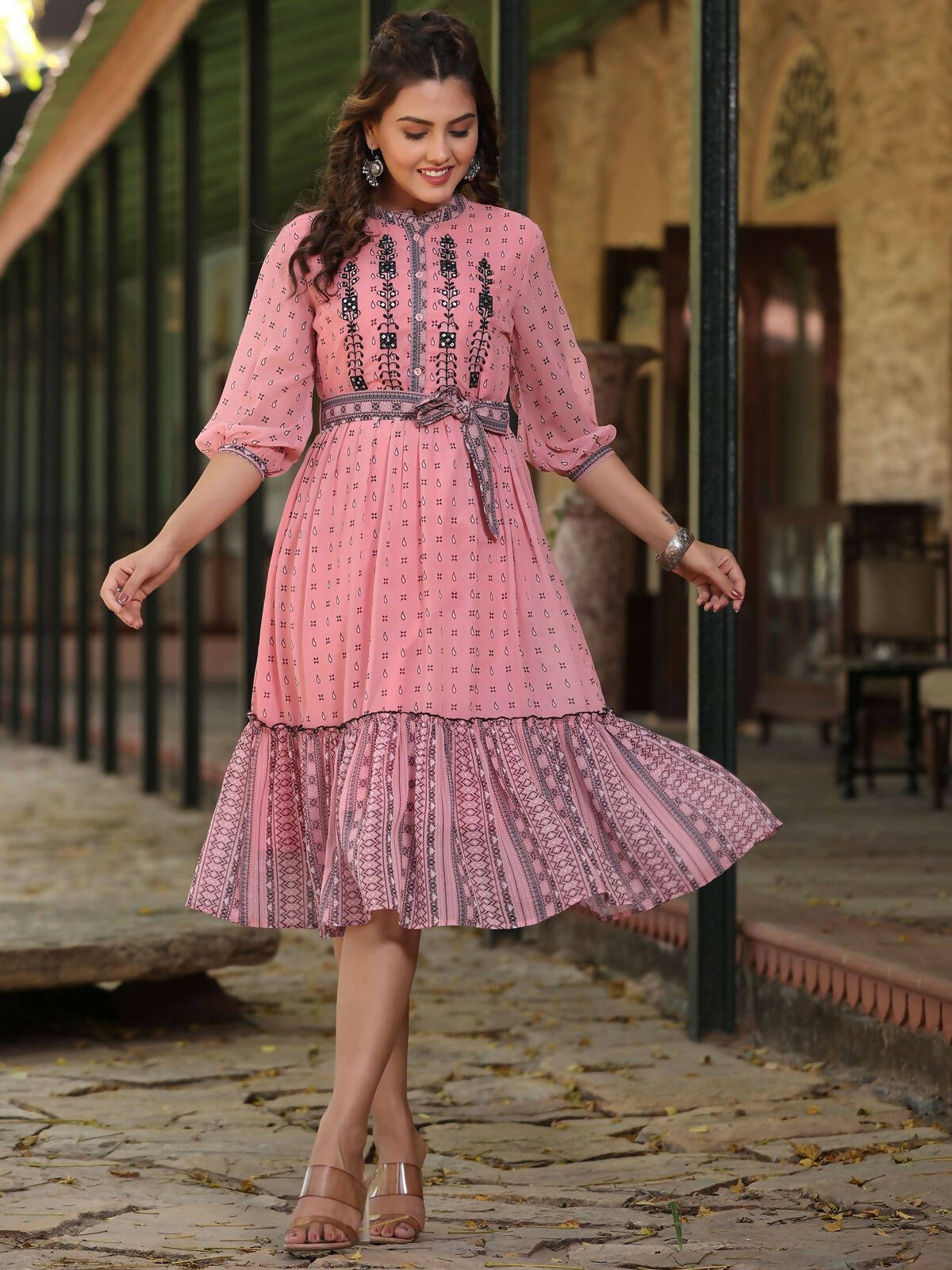 Juniper Women's Pink Georgette Printed Flared Dress