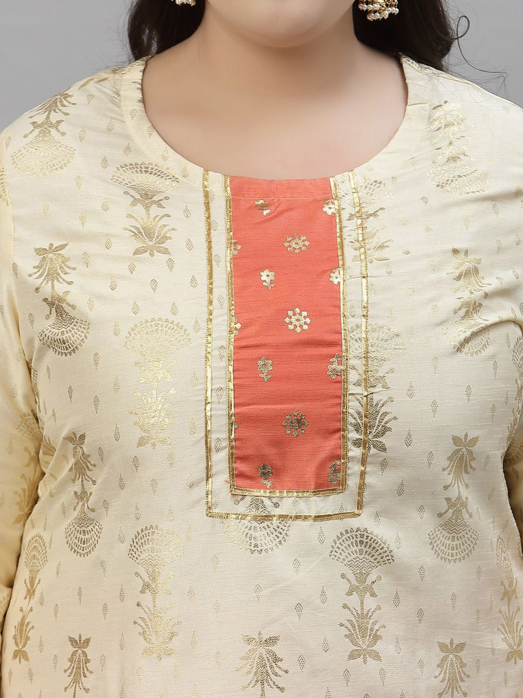 Sztori Plus Size Floral Printed Foil Work Straight Kurta With Trousers