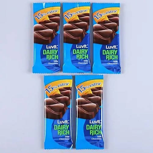 Striking Epoxy Rakhi & LuvIt Dairy Rich Chocolates
