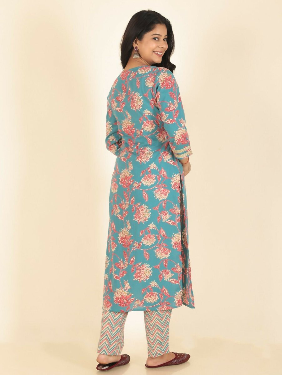 Aramya Green Soft Cotton Floral Print Straight Kurta Pant Set for Women