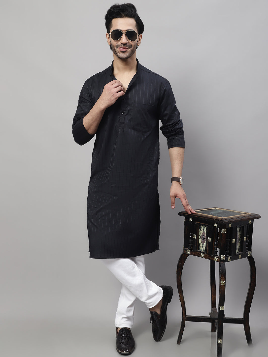Even Apparels Black Pure Cotton Kurta With Band Collar