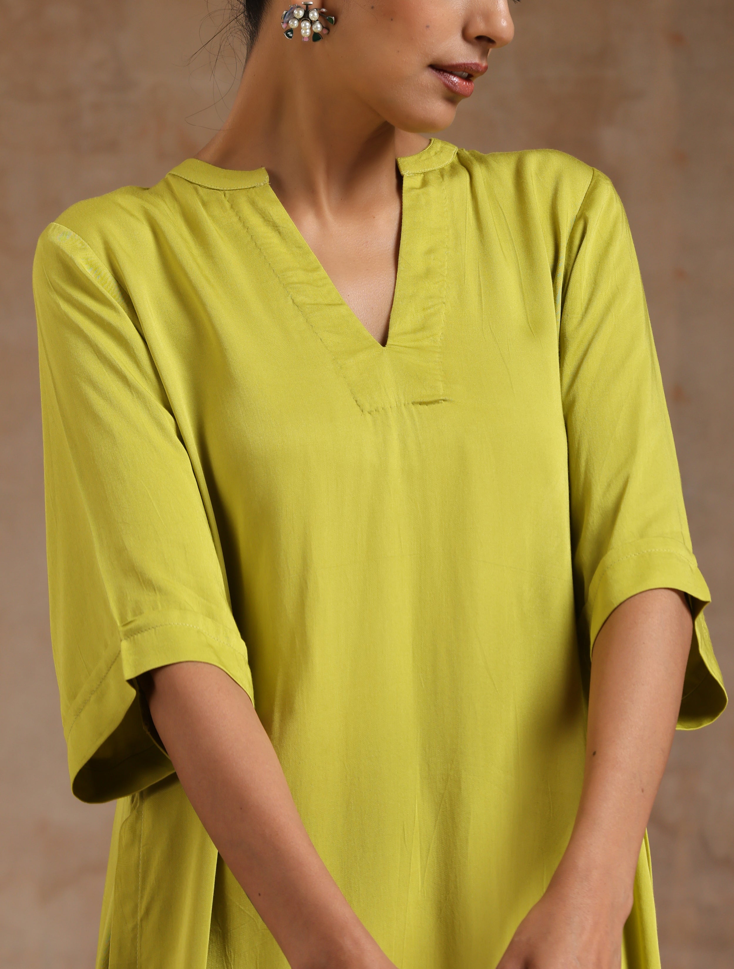 trueBrowns Lime Modal Satin High-Low Relax Kurta Set