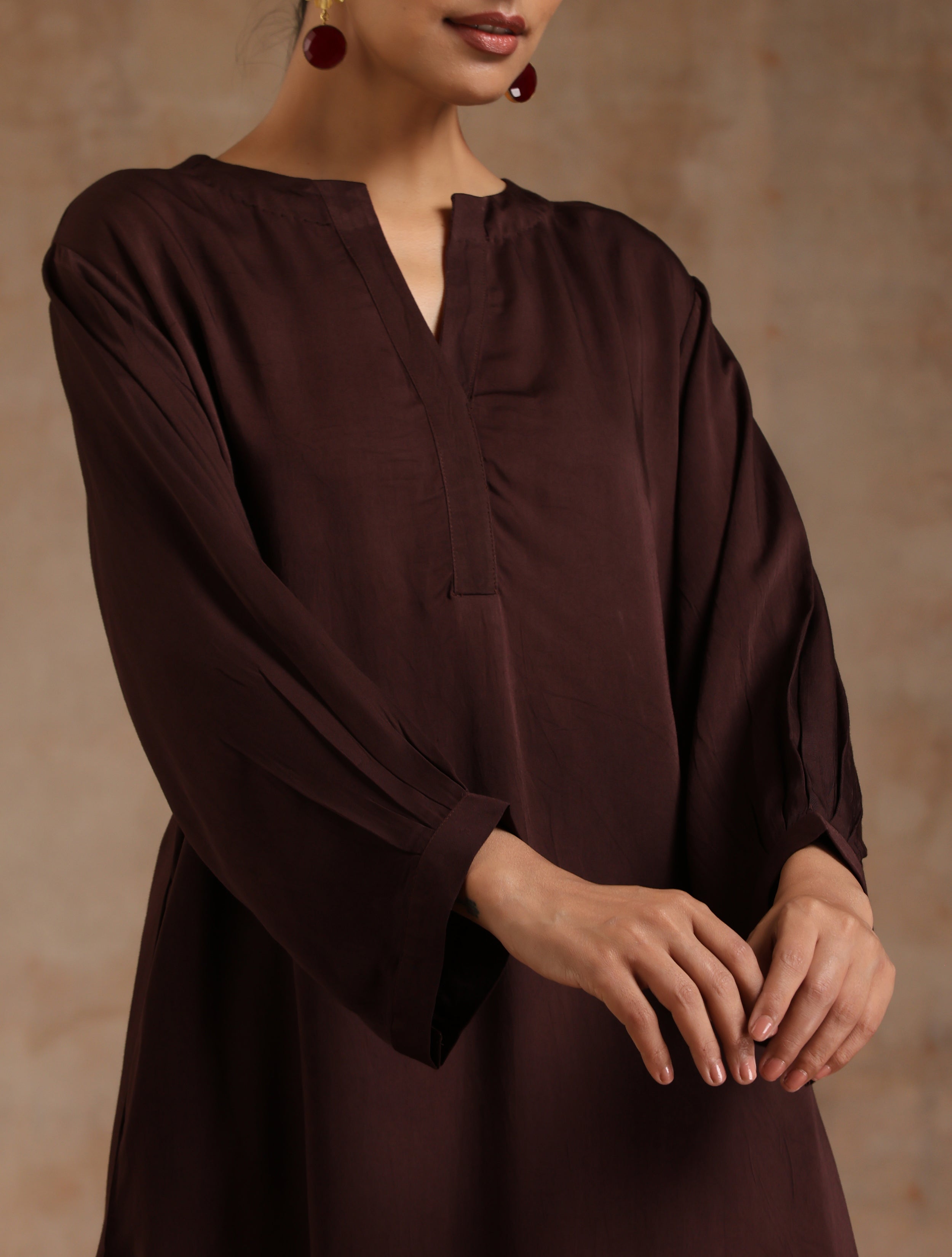 trueBrowns Cola Brown Modal Satin Relax Co-ord Set