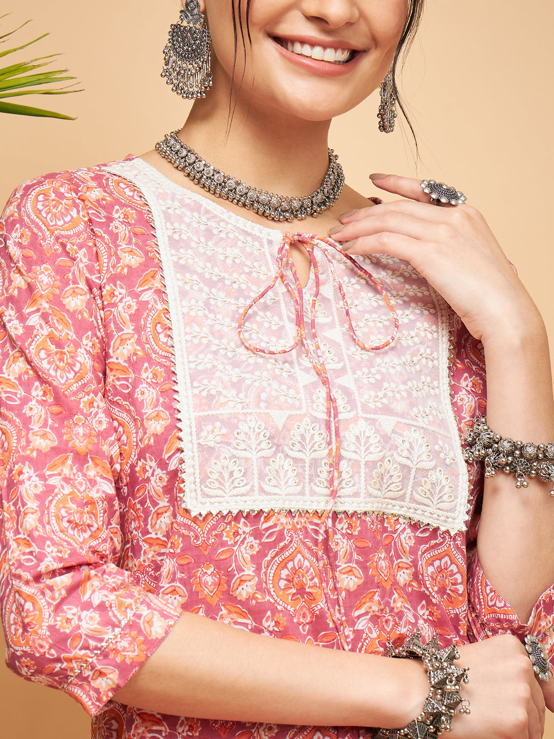 InWeave Women's Dusty Pink Paisley Patch Straight Kurta Pant Set
