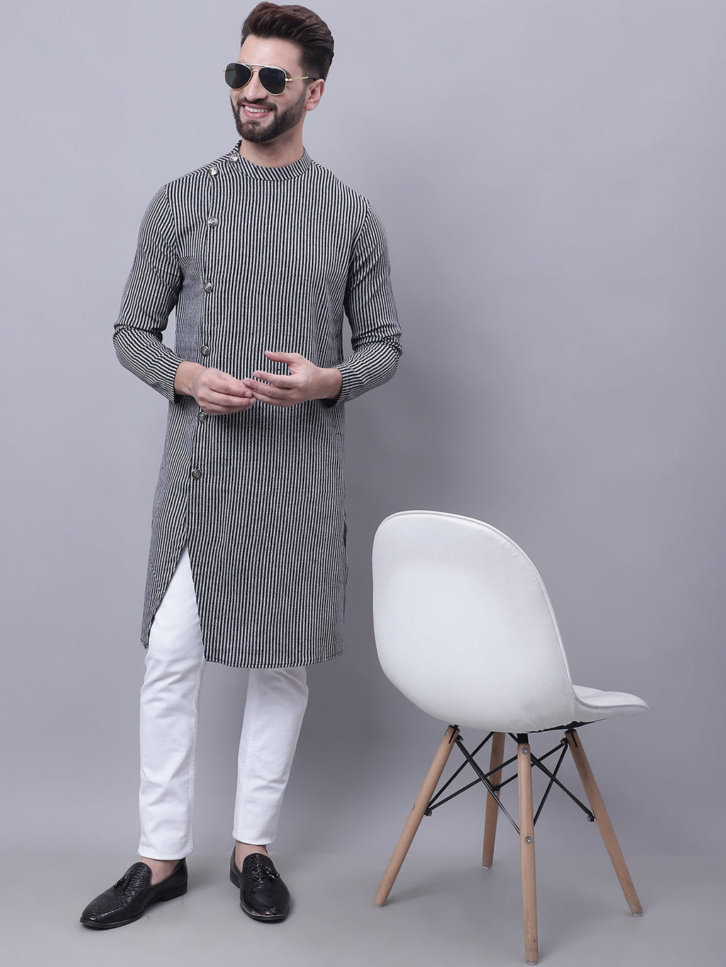 Even Apparels Black Sherwani Kurta With Asymetrical Cut