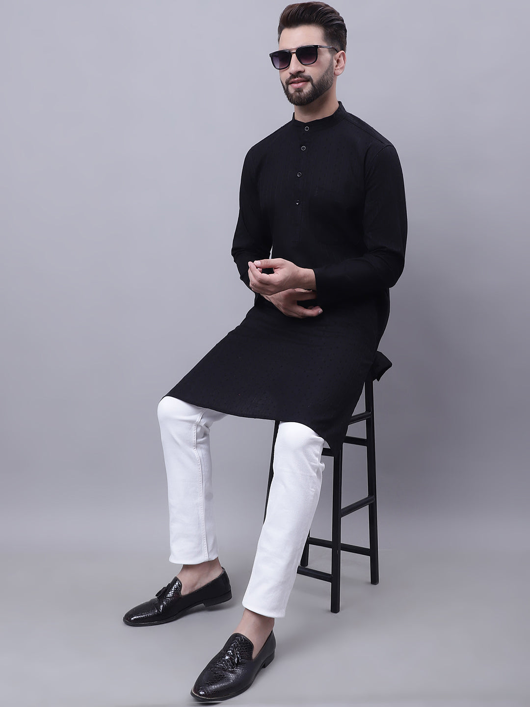 Even Apparels Black Pure Cotton Kurta With Band Collar