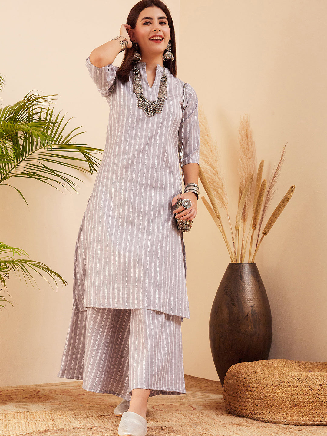 InWeave Women's Light Grey Lurex Kantha Mandarin Neck Kurta Palazzo Set