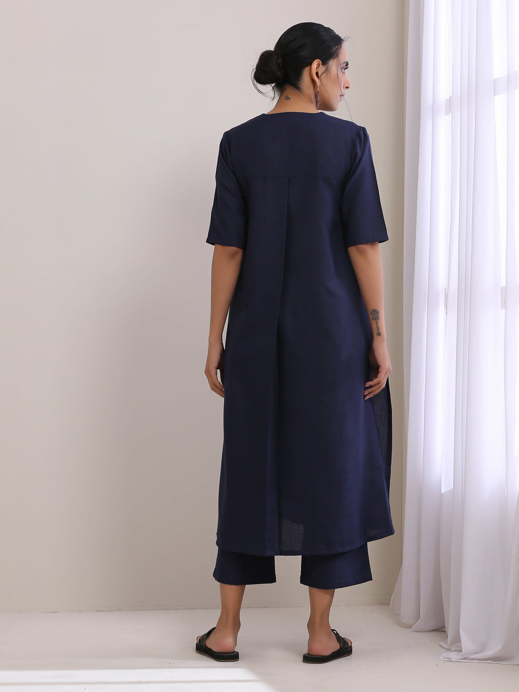 trueBrowns Blue Slub High Slit Kurta Pant Set