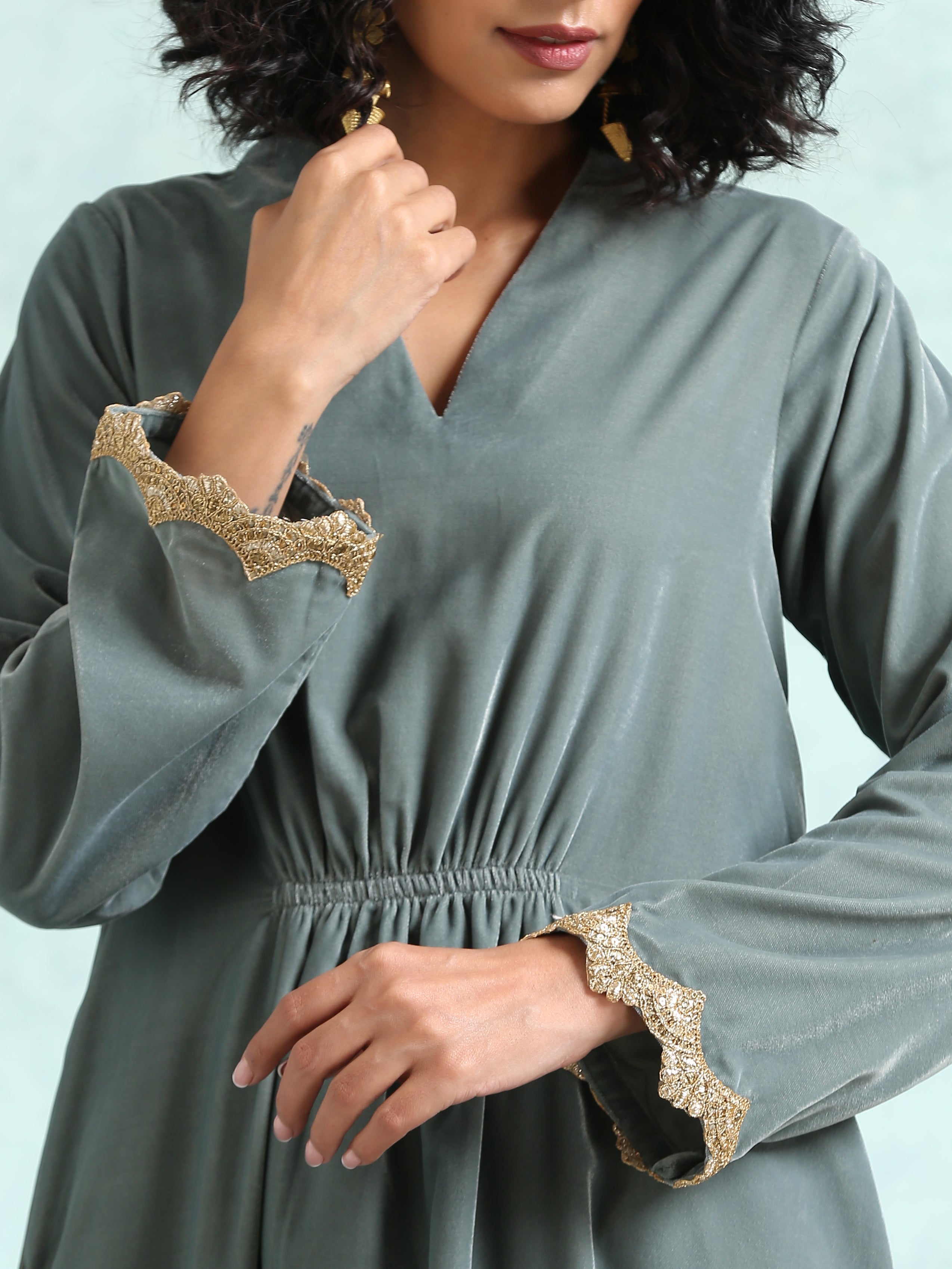 trueBrowns Grey Velvet Lace Kurta Pant Set