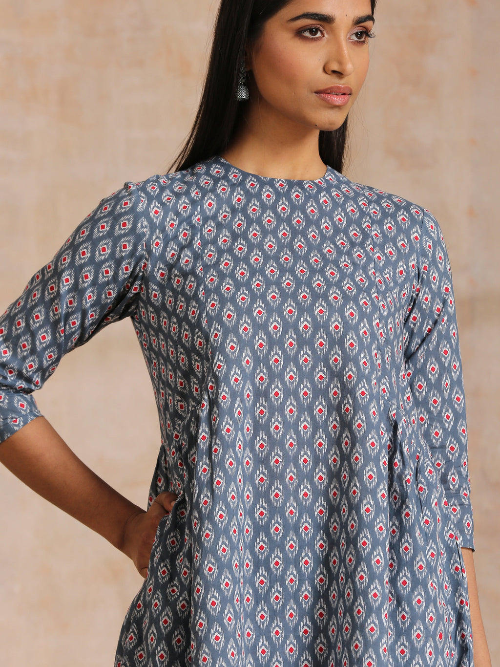 trueBrowns Steel Grey Ikat Print Cotton Gathers Co-Ord Set