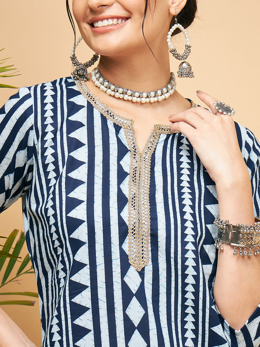 InWeave Women's White Navy Stripe Print Gota Straight Kurta
