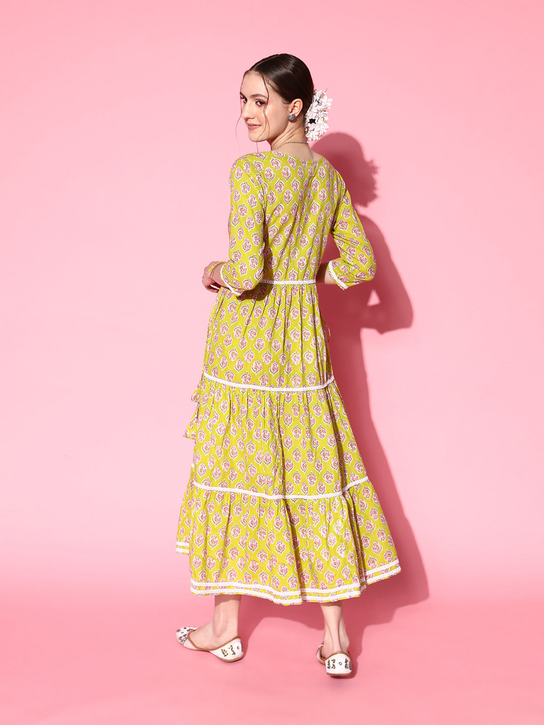 InWeave Women's Yellow Floral Print Tiered Dress With Lace