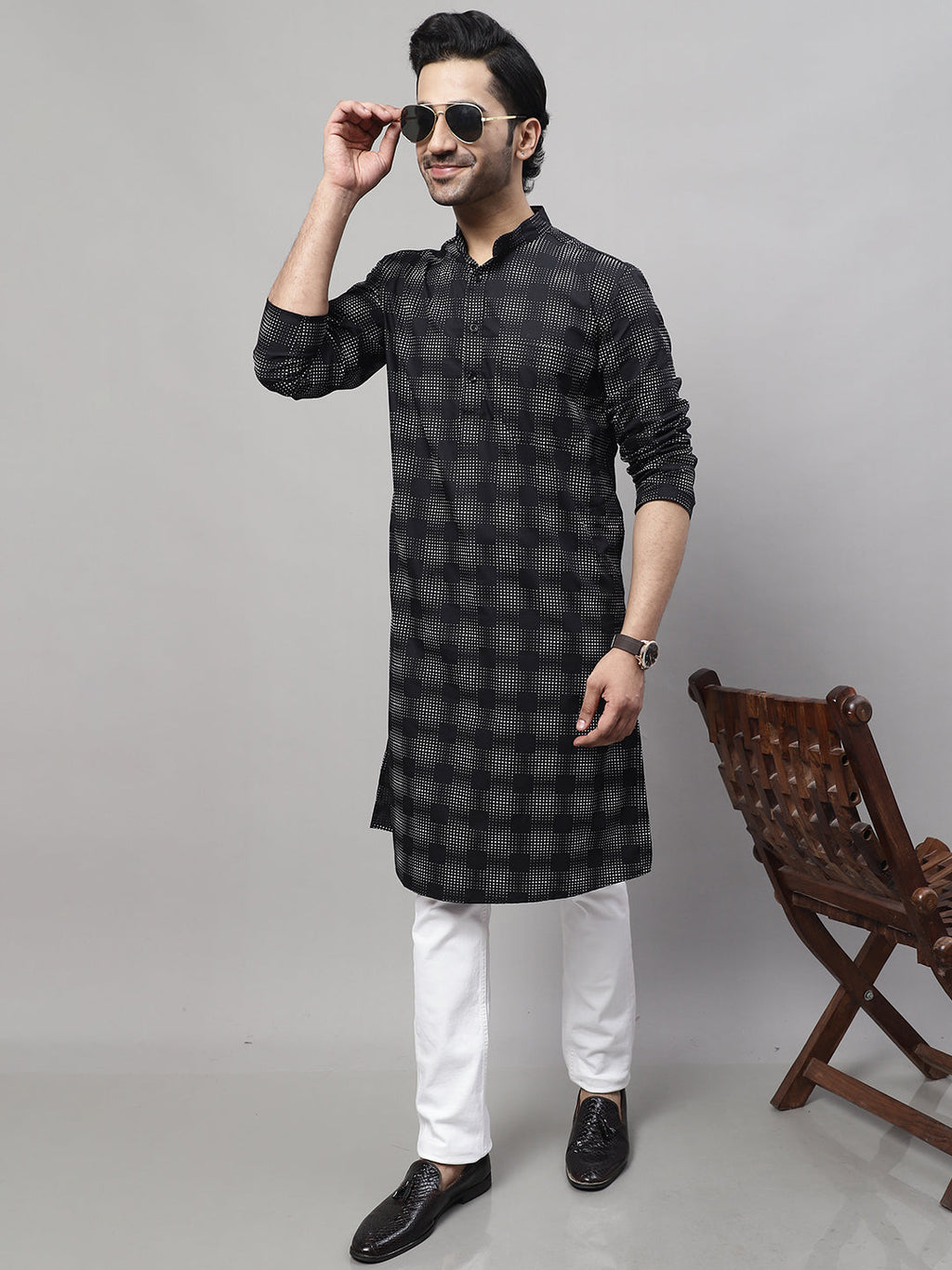 Even Apparels Black Pure Cotton Kurta With Band Collar